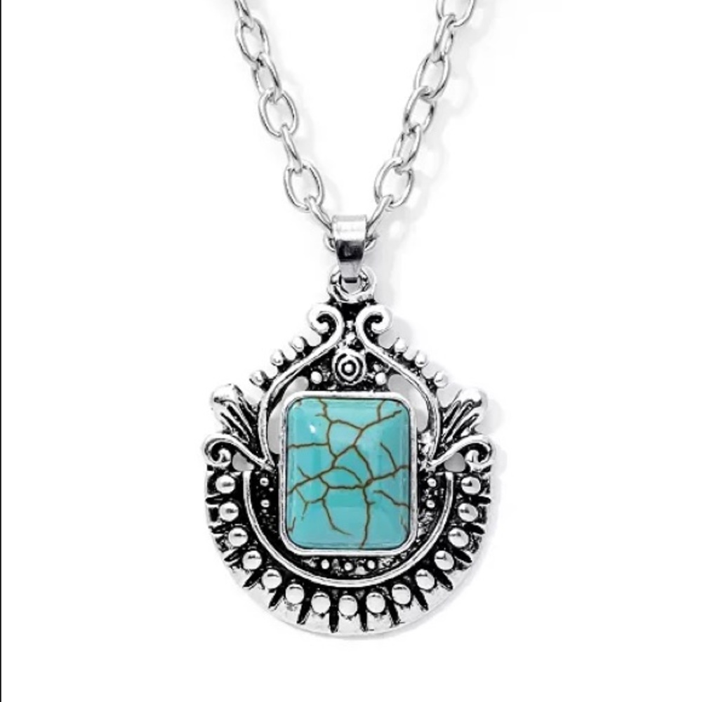 Simulated Turquoise in Fine Silver Plated Necklace